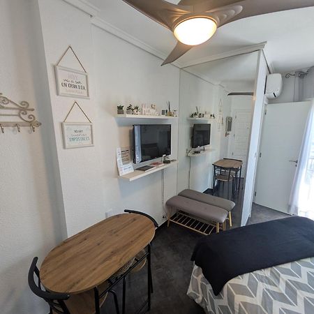 Estudio Con Piscina, Playa Y Wifi Denia Zewnętrze zdjęcie