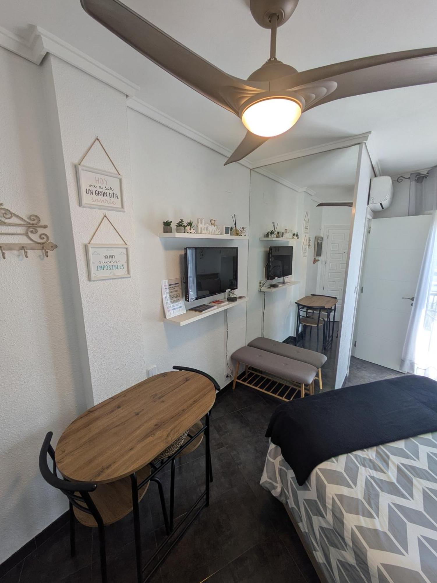Estudio Con Piscina, Playa Y Wifi Denia Zewnętrze zdjęcie